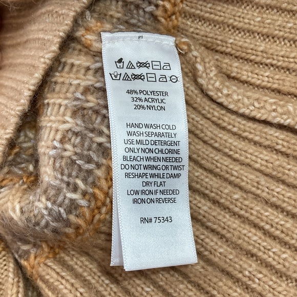 Jessica Simpson, Size S, Tan, Gray, Gold and White multi color printed  Sweater - Picture 7 of 7